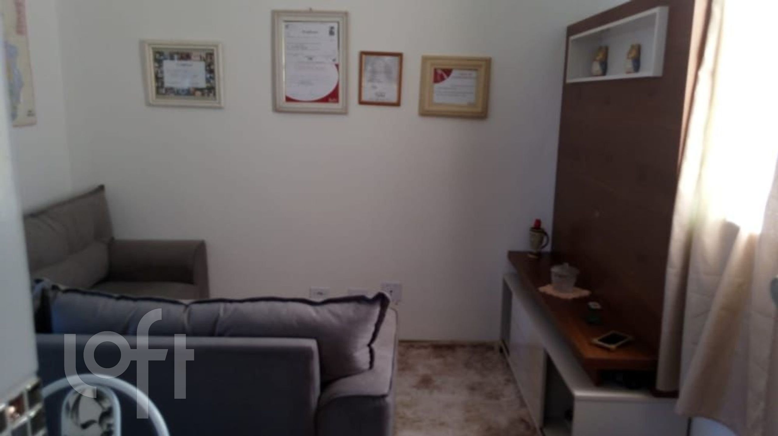 Apartamento à venda com 1 quarto, 34m² - Foto 1