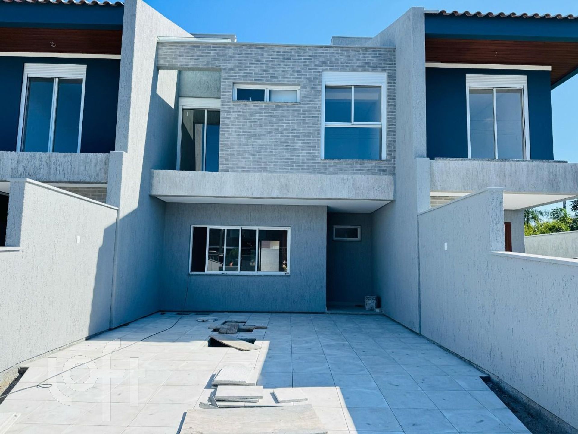 Casa a venda a em loteamento no Campeche.