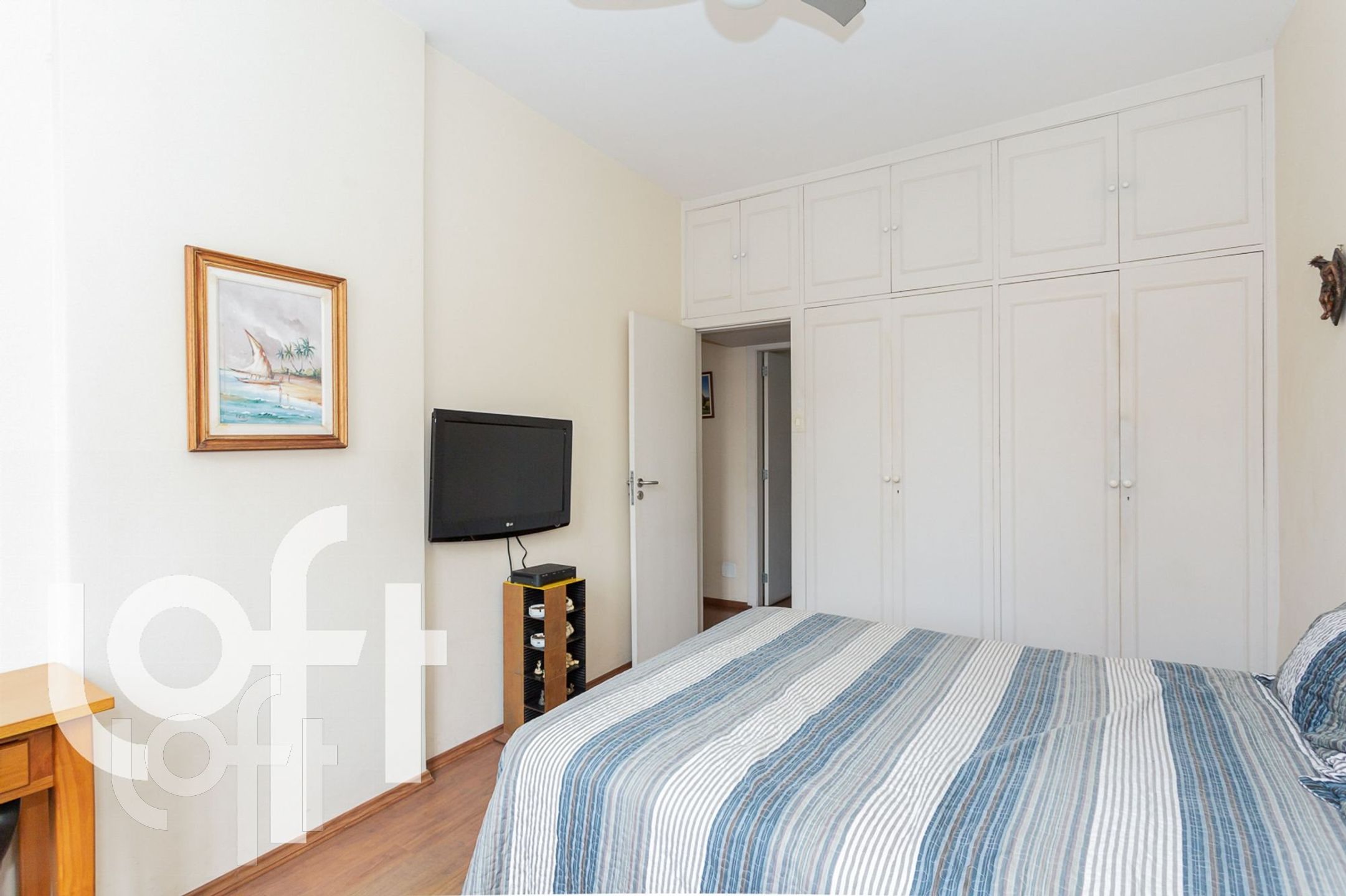 Apartamento à venda com 4 quartos, 130m² - Foto 4