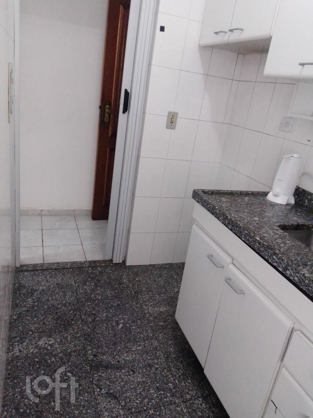 Apartamento à venda com 1 quarto, 33m² - Foto 7