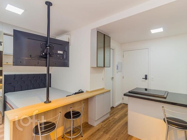 Apartamento com 24m², 1 dormitório, 1 vaga, Cidade Baixa em Porto Alegre
