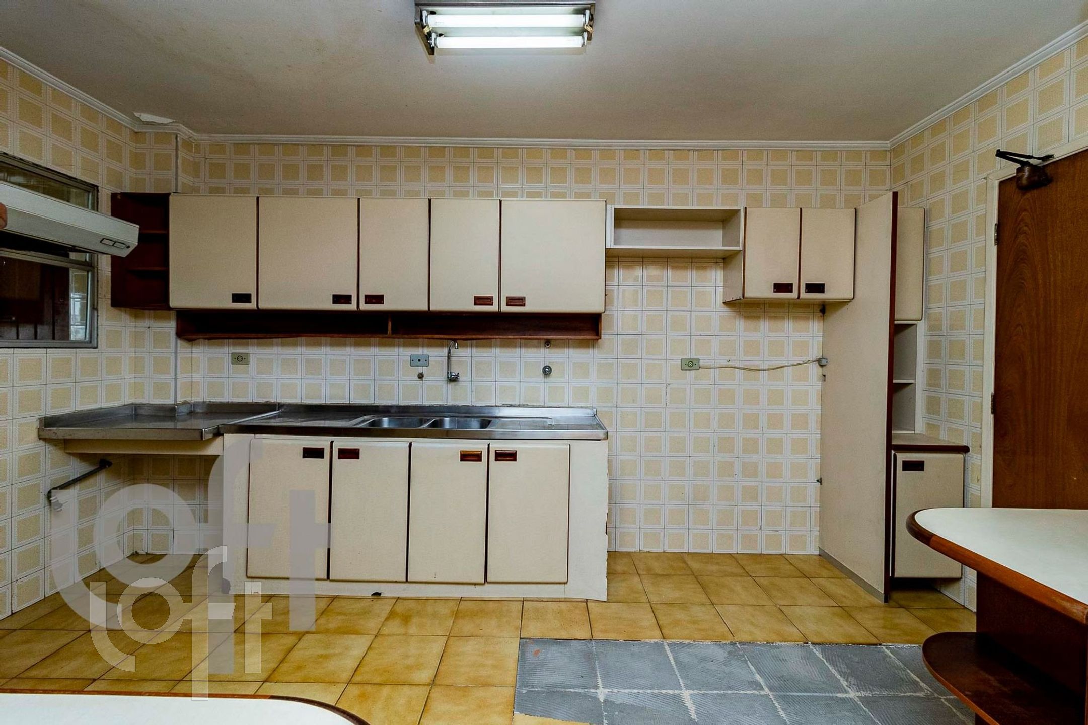 Apartamento à venda com 3 quartos, 221m² - Foto 38