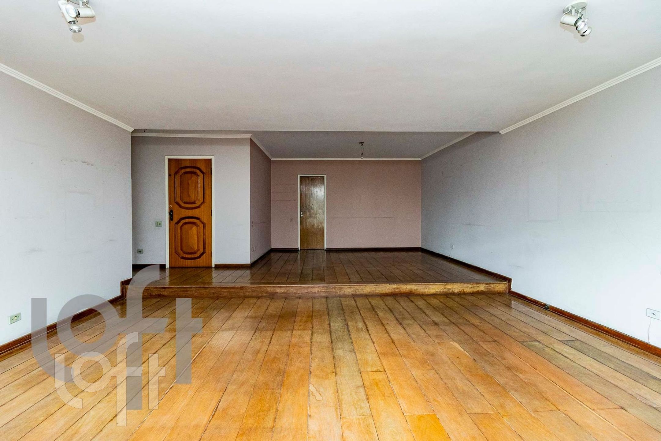 Apartamento à venda com 3 quartos, 221m² - Foto 28