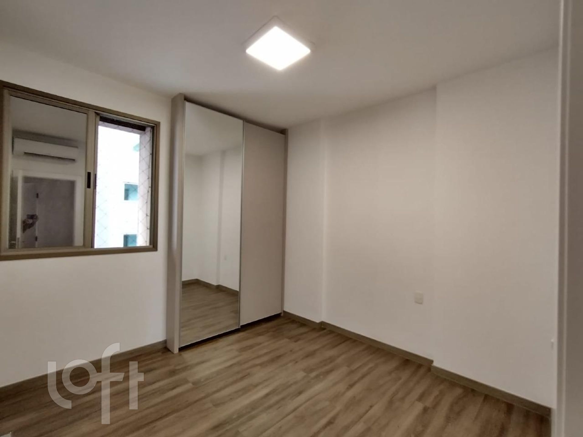 Apartamento à venda com 4 quartos, 377m² - Foto 18