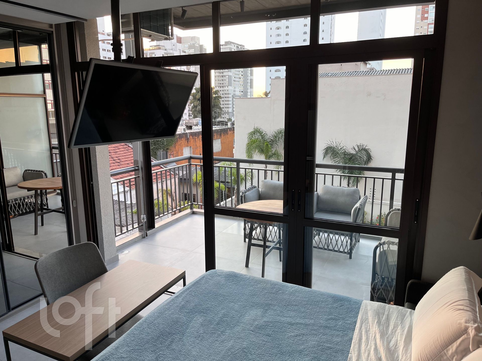 Apartamento à venda com 1 quarto, 40m² - Foto 17