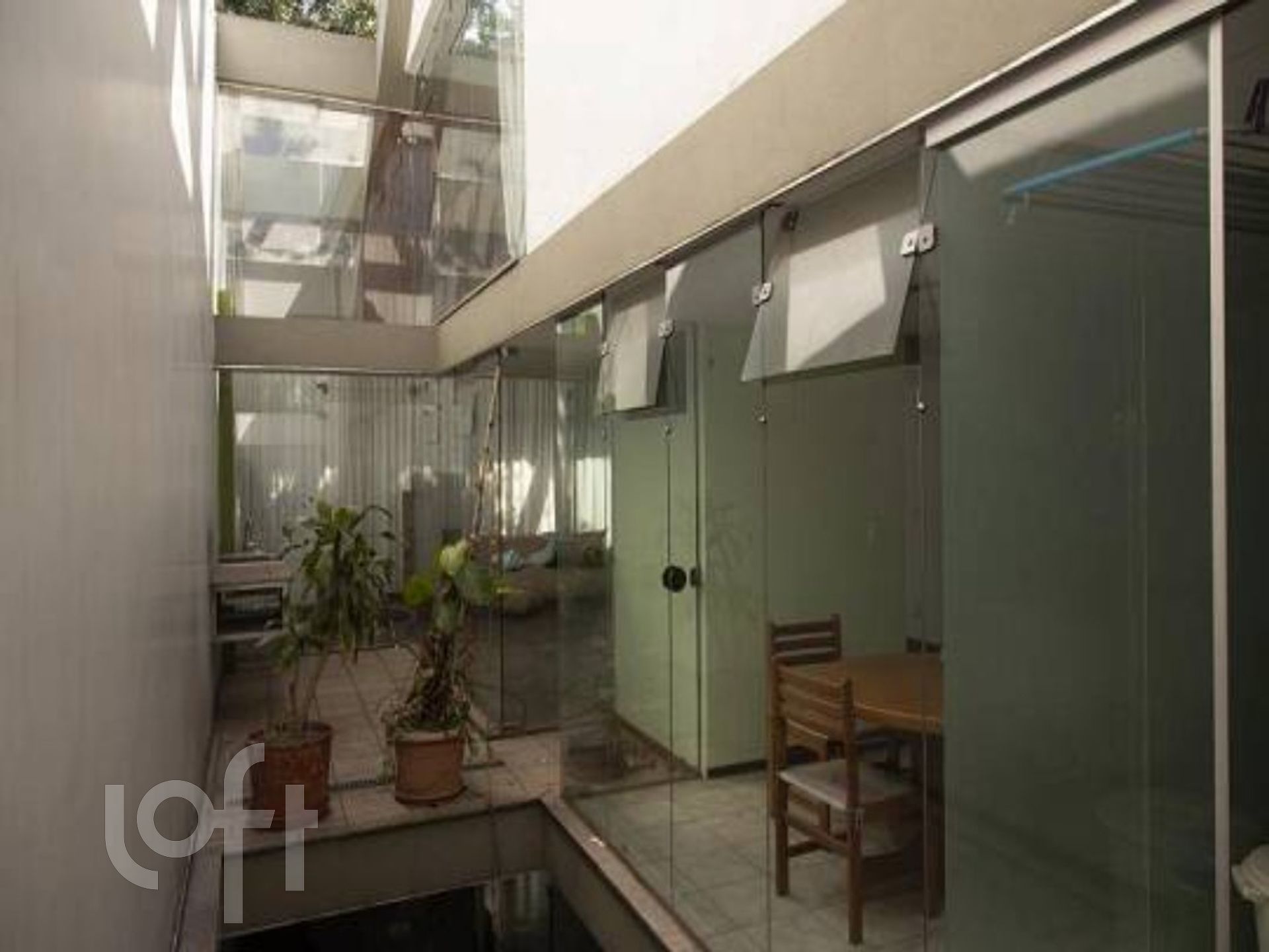 Casa à venda com 4 quartos, 200m² - Foto 10