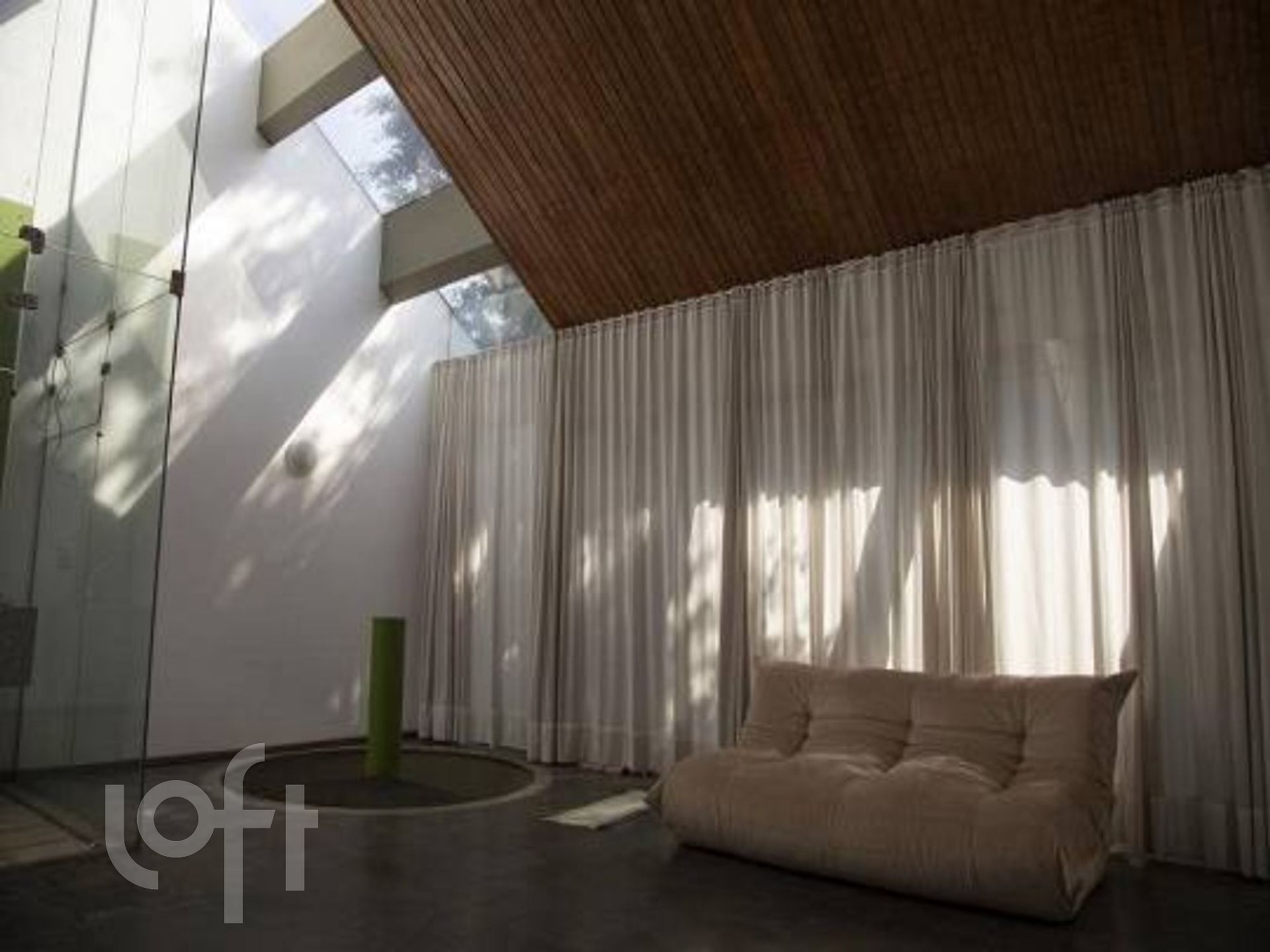 Casa à venda com 4 quartos, 200m² - Foto 8