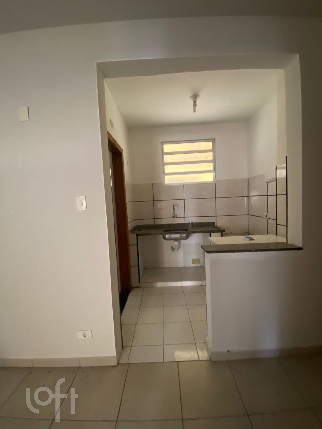 Apartamento à venda com 1 quarto, 40m² - Foto 11