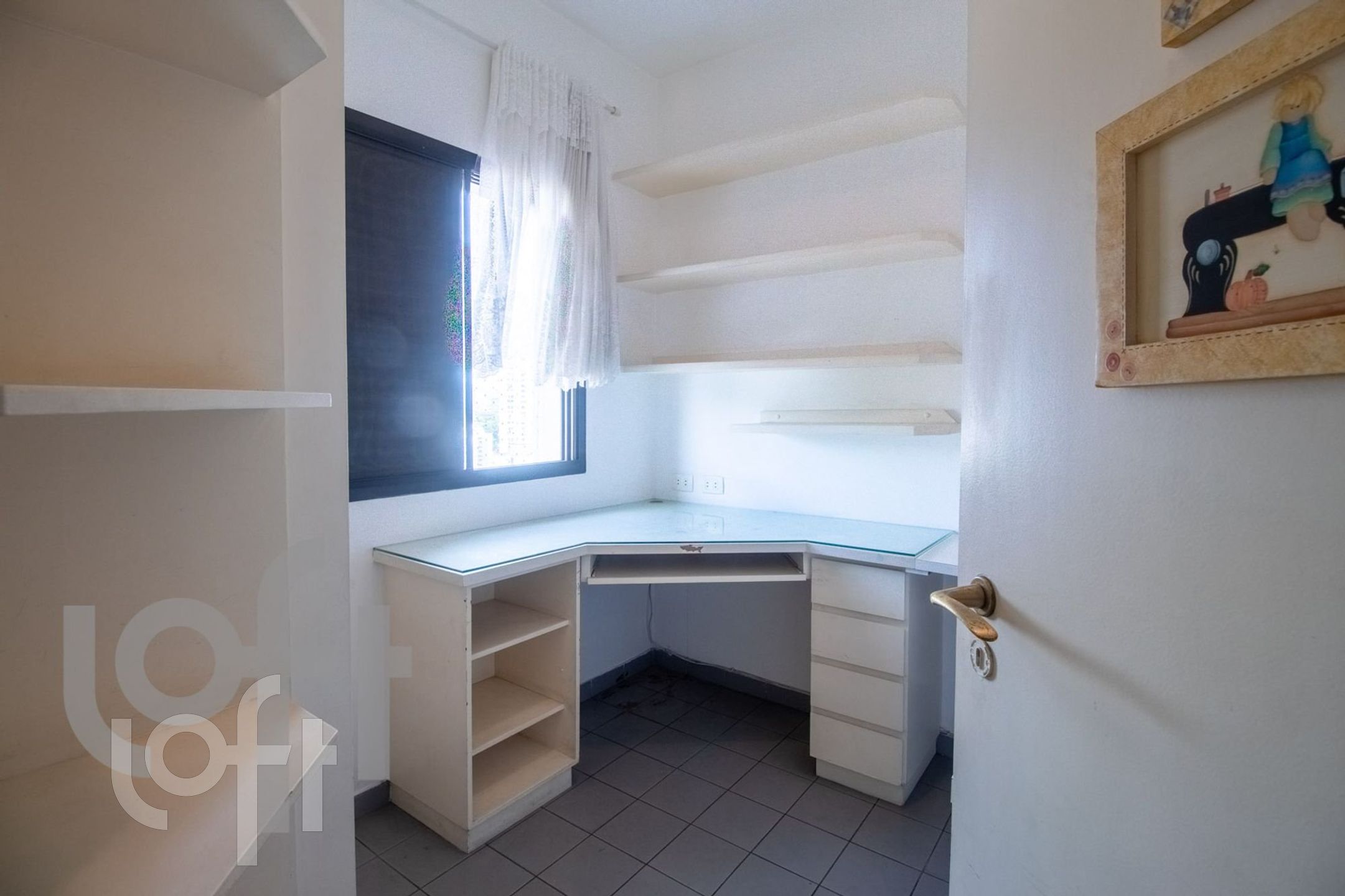 Apartamento à venda com 3 quartos, 267m² - Foto 4