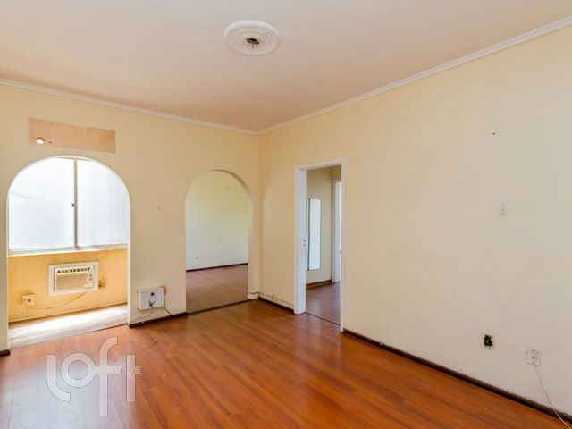 Apartamento com 96m², 2 dormitórios, Petrópolis em Porto Alegre