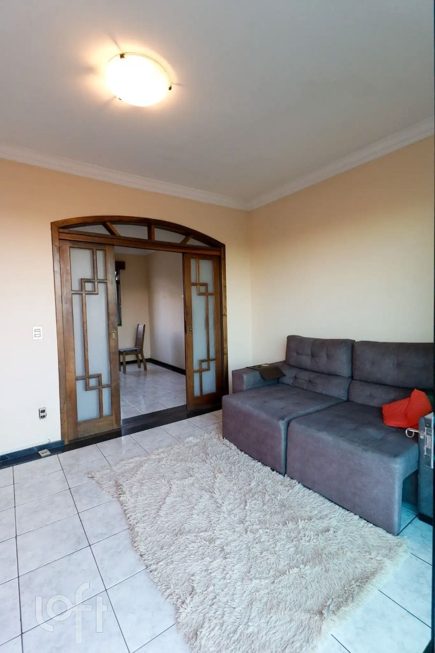 Apartamento à venda com 3 quartos, 85m² - Foto 2