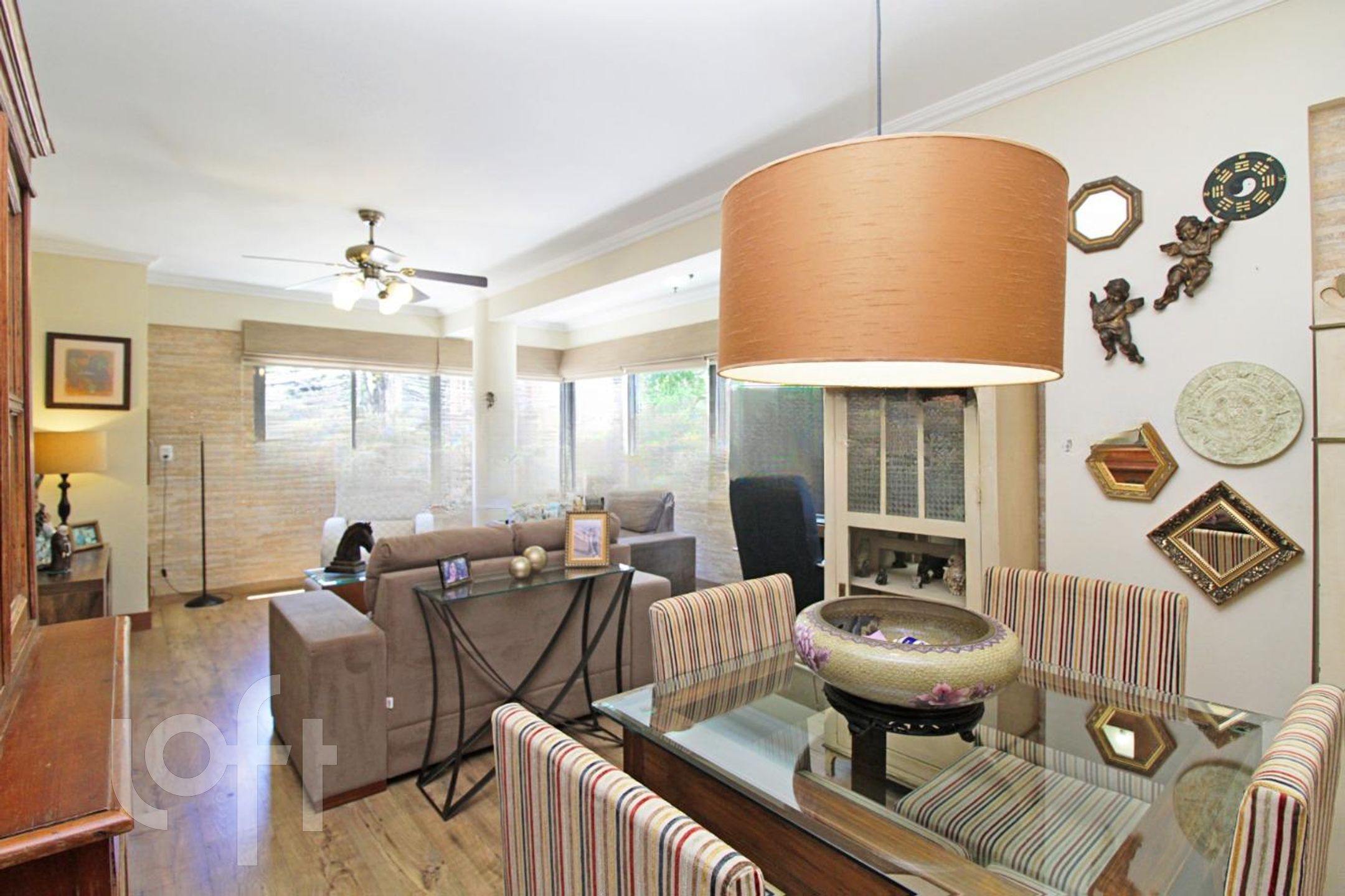 Apartamento com 73m², 2 dormitórios, 1 suíte, 1 vaga, Petrópolis em Porto Alegre