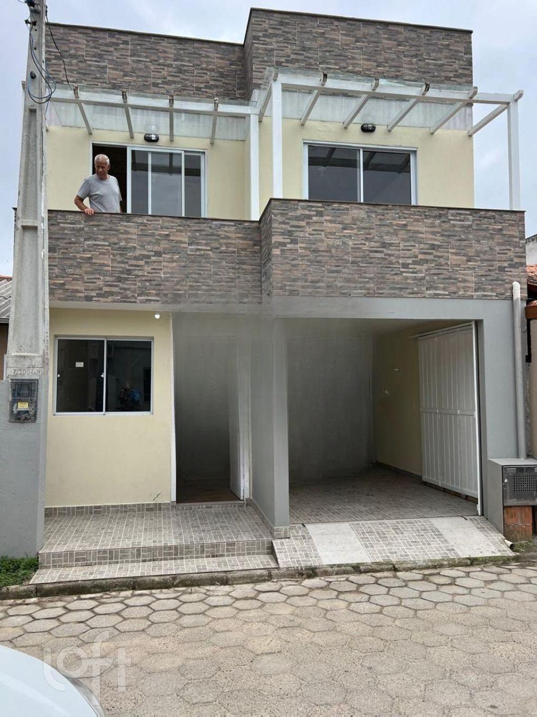 Casa à venda em São João do Rio Vermelho com 70 m², 2 quartos