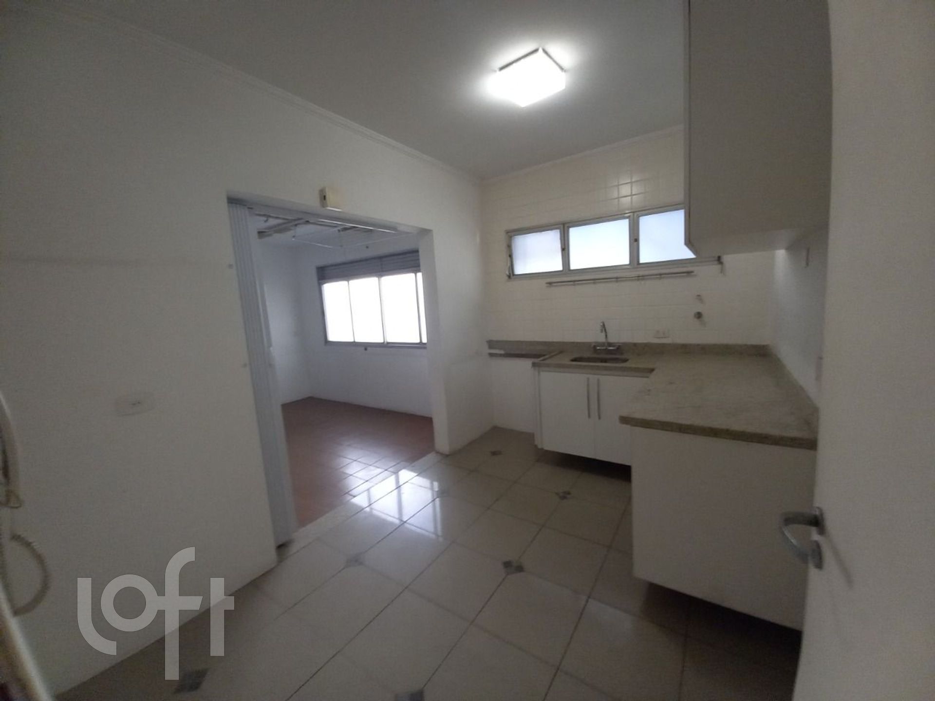 Apartamento à venda com 3 quartos, 115m² - Foto 1