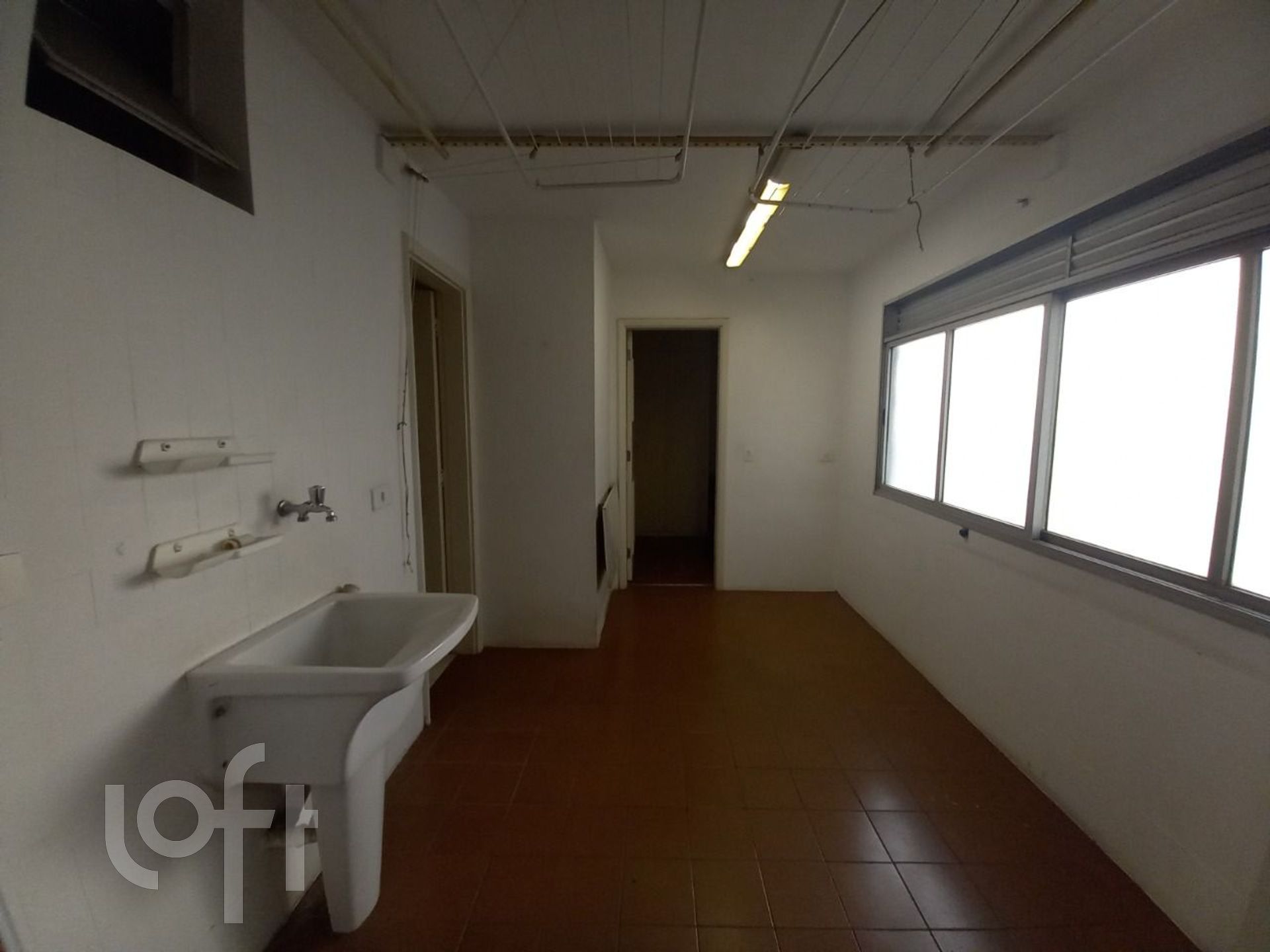 Apartamento à venda com 3 quartos, 115m² - Foto 11