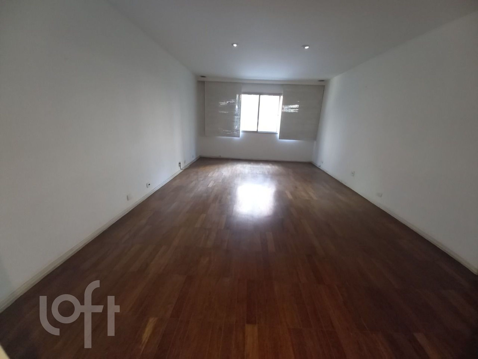 Apartamento à venda com 3 quartos, 115m² - Foto 3