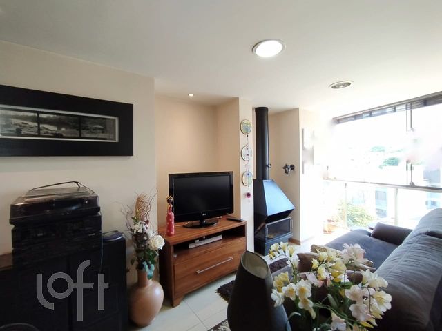 Apartamento com 72m², 2 dormitórios, 1 suíte, 1 vaga, Rio Branco em Novo Hamburgo