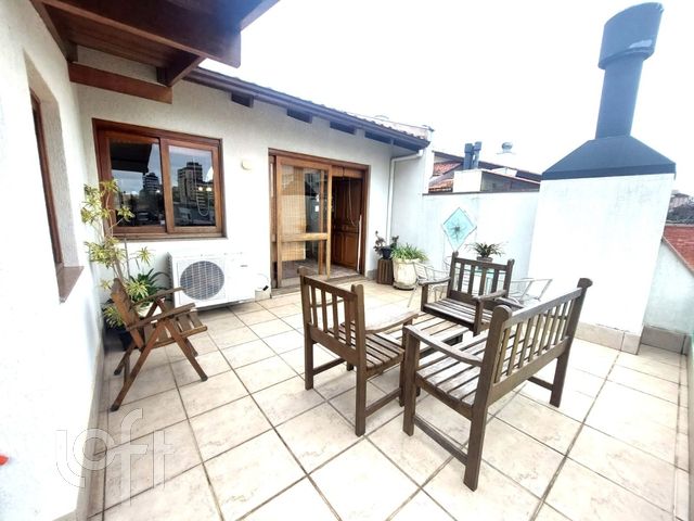 Apartamento com 170m², 2 dormitórios, 1 suíte, 1 vaga, Bela Vista em Porto Alegre