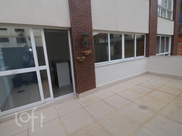 Apartamento com 91m², 2 dormitórios, 1 suíte, 2 vagas, Rio Branco em Porto Alegre