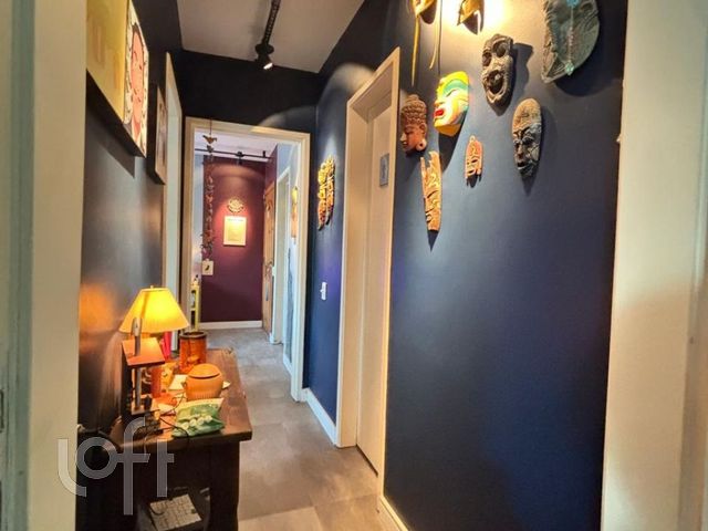 Apartamento com 69m², 2 dormitórios, 1 suíte, 1 vaga, Menino Deus em Porto Alegre