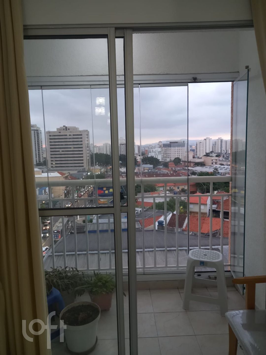 Apartamento à venda com 2 quartos, 45m² - Foto 3