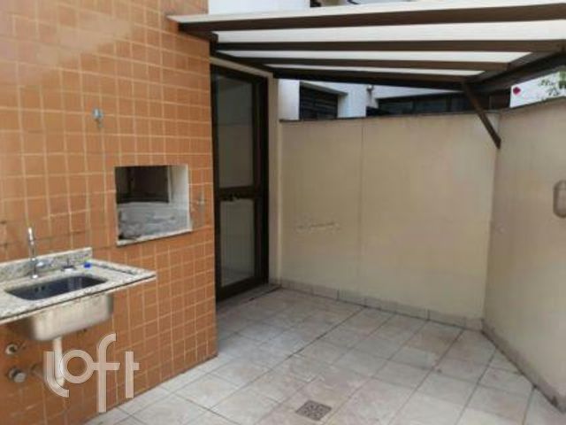 Apartamento com 87m², 2 dormitórios, 1 suíte, 2 vagas, Petrópolis em Porto Alegre