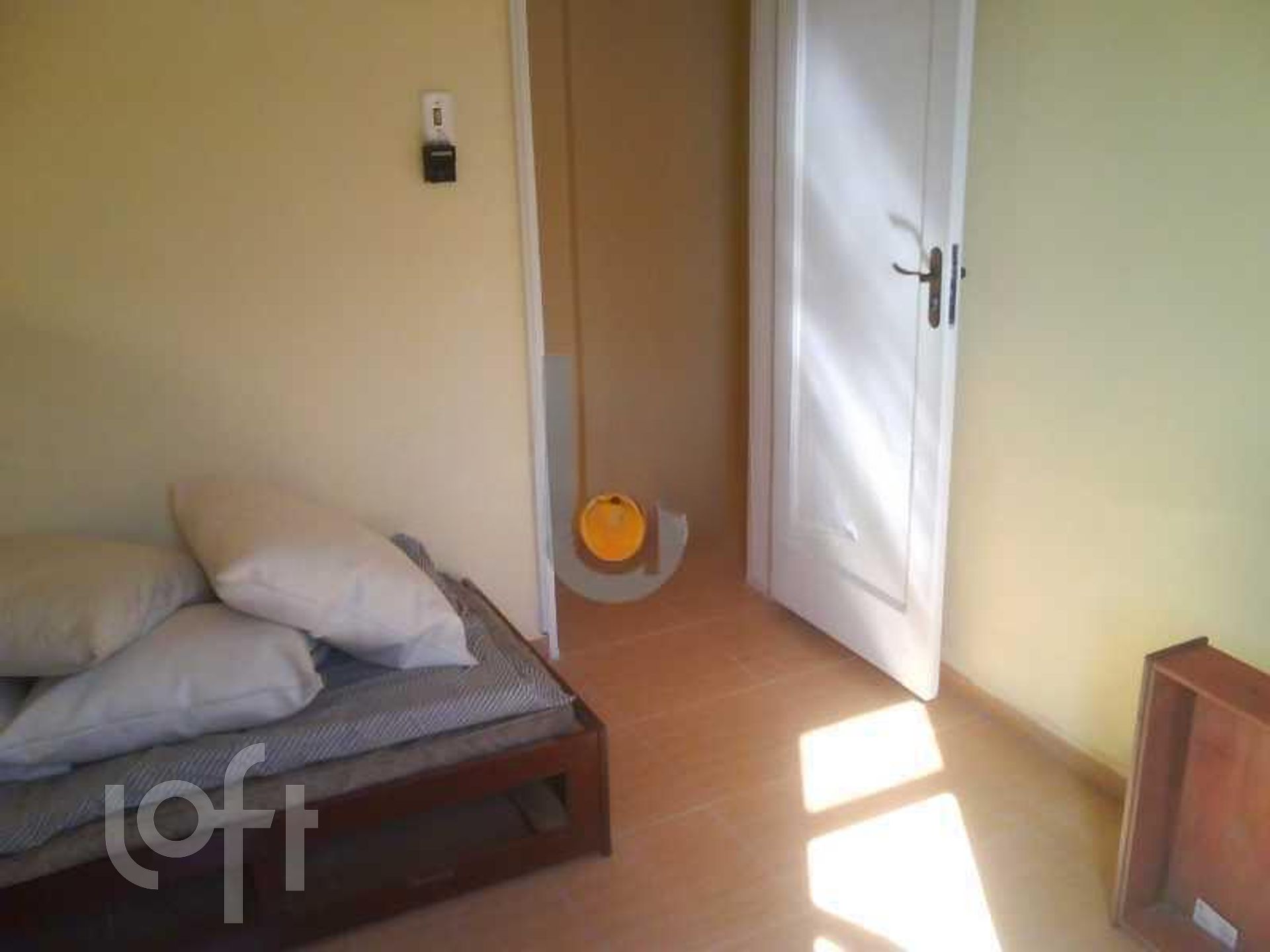 Apartamento à venda com 2 quartos, 70m² - Foto 14