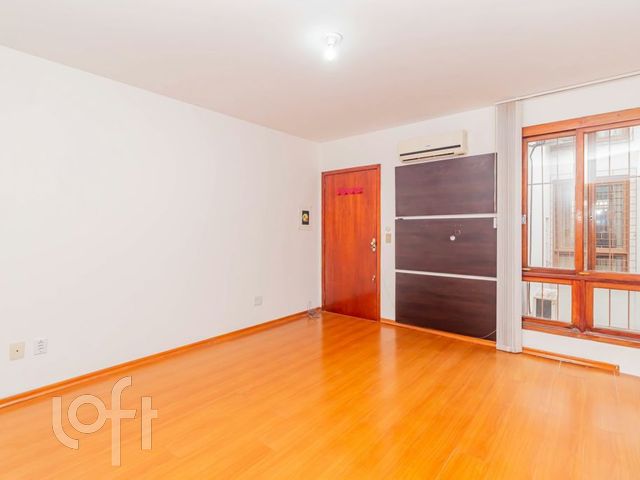 Apartamento com 66m², 2 dormitórios, 1 vaga, Rio Branco em Porto Alegre