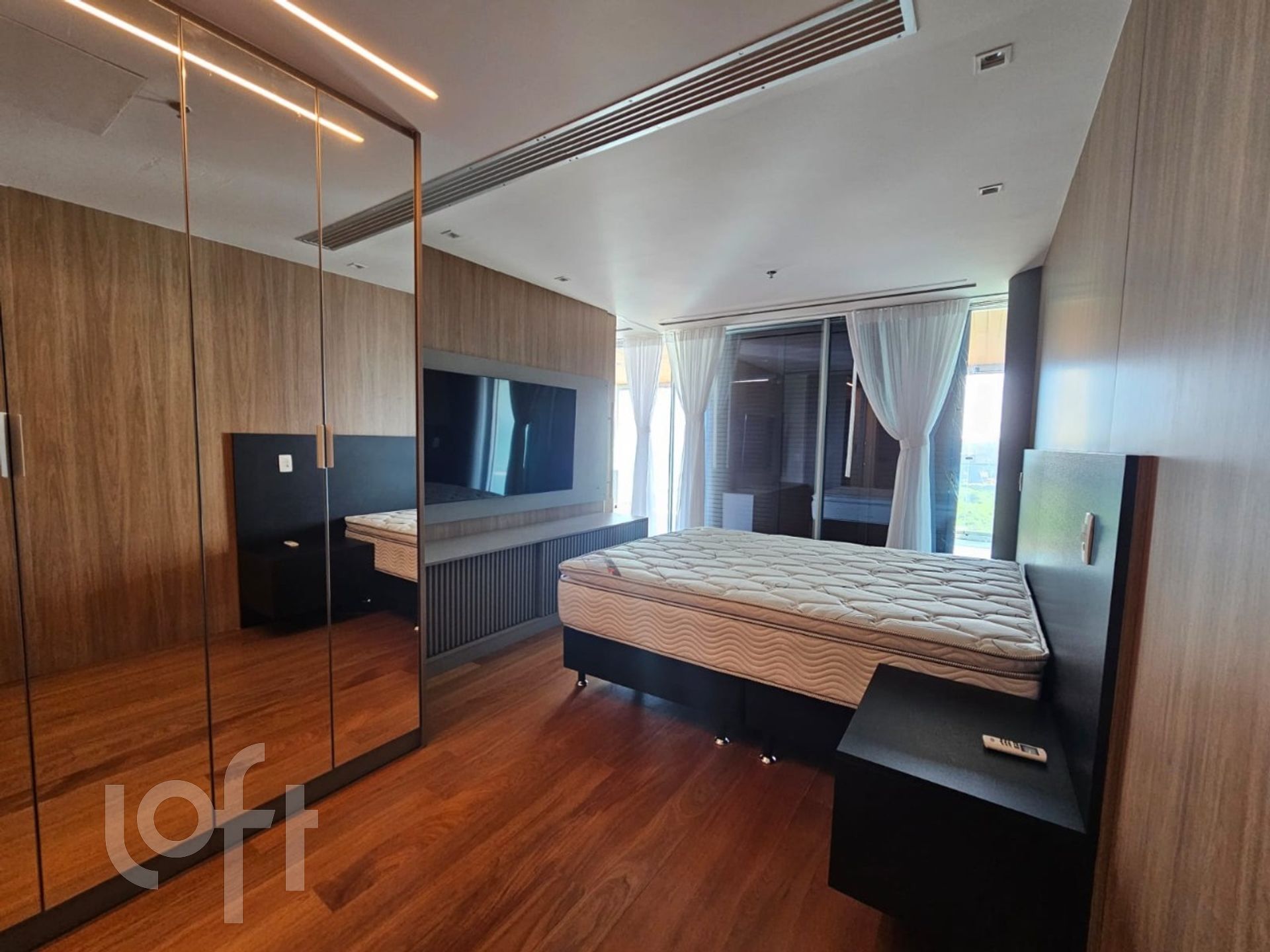 Apartamento à venda com 1 quarto, 92m² - Foto 8