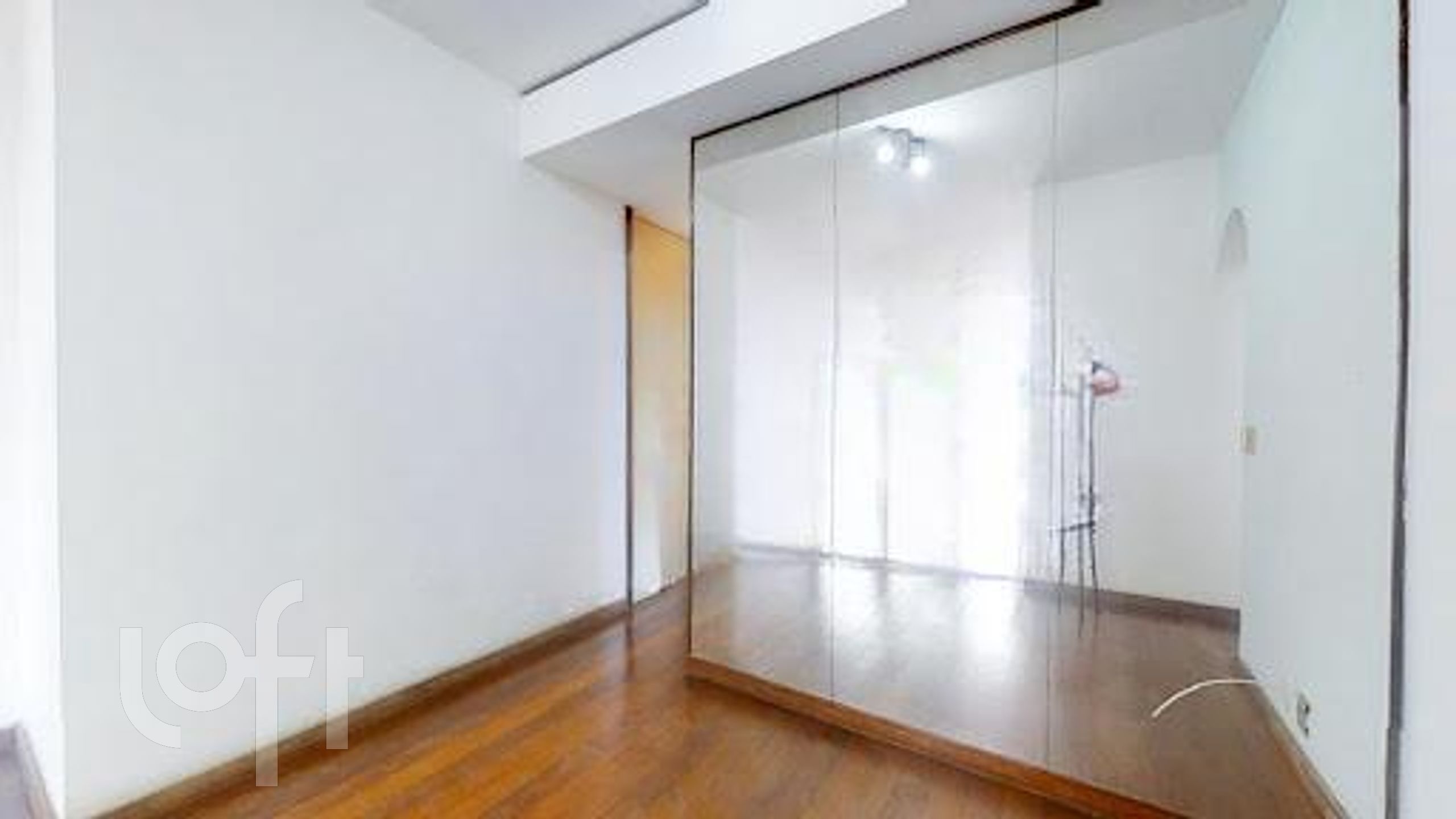 Apartamento à venda com 1 quarto, 77m² - Foto 7