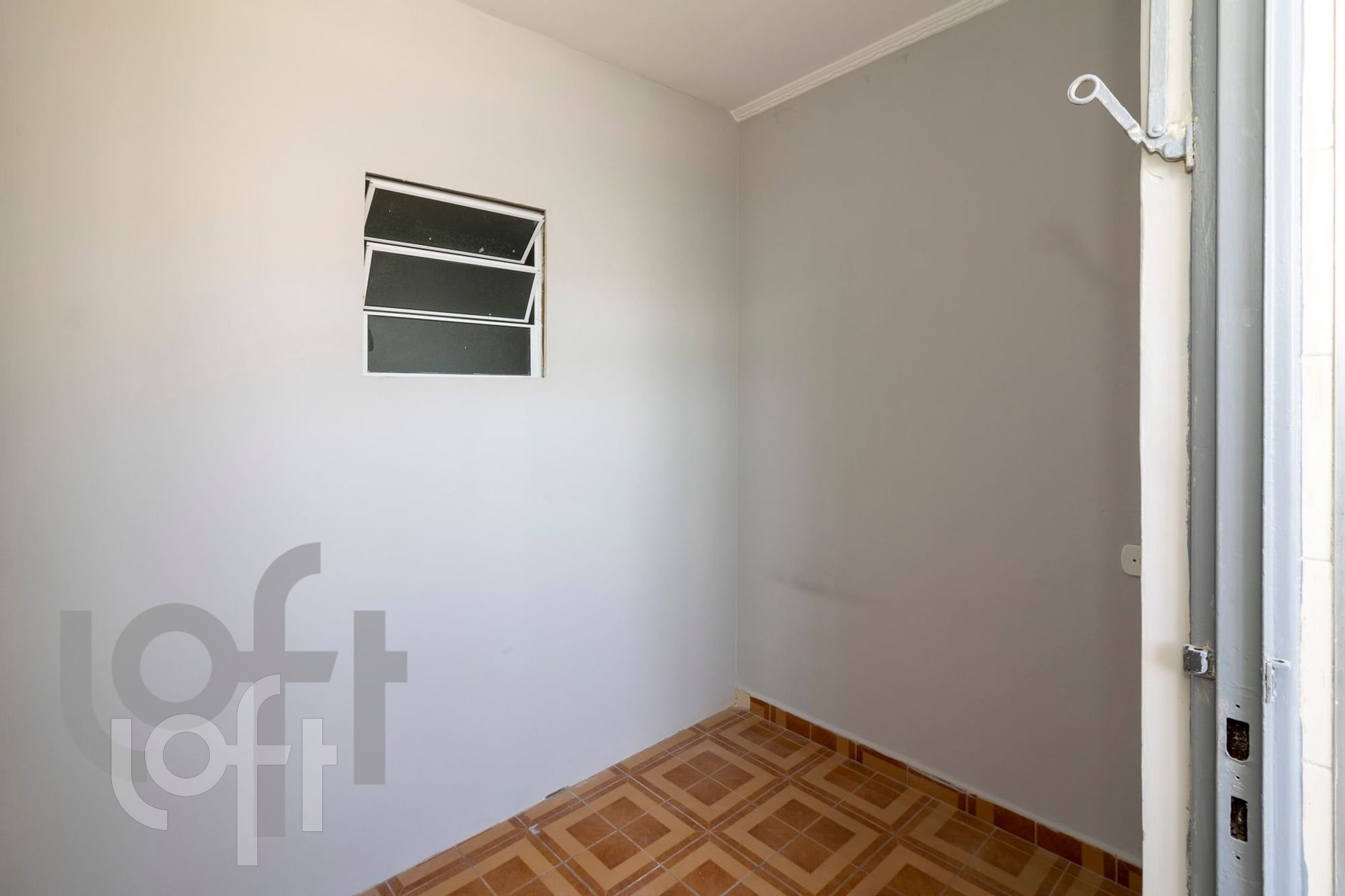 Apartamento à venda com 3 quartos, 130m² - Foto 3