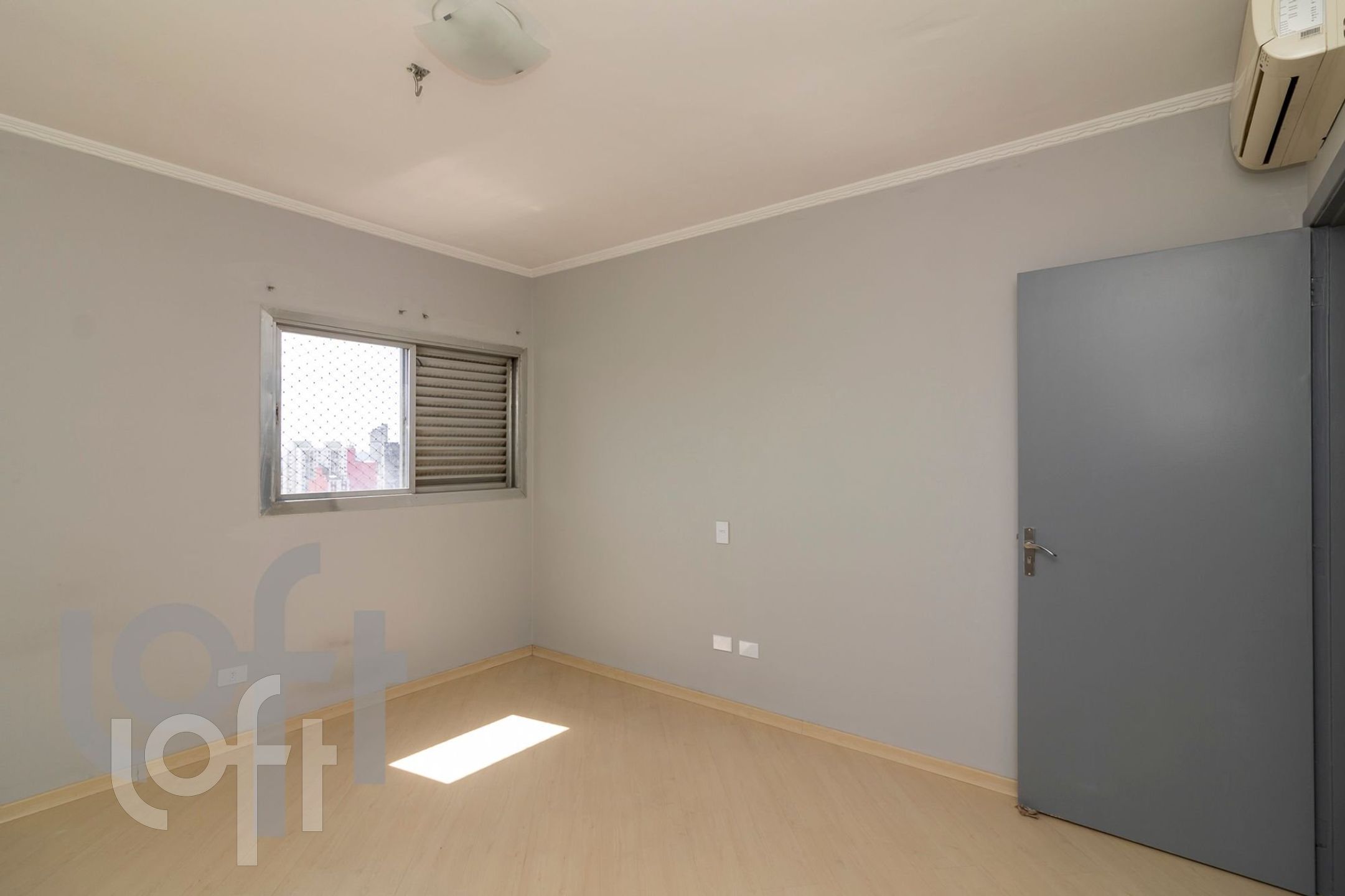 Apartamento à venda com 3 quartos, 130m² - Foto 15