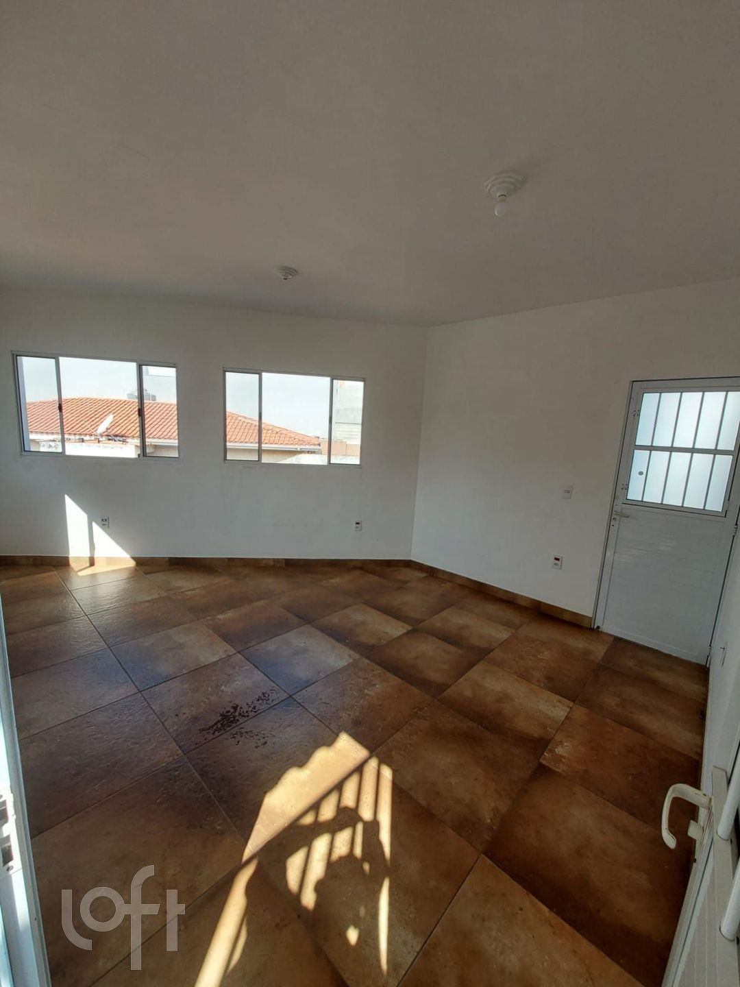 Casa à venda com 4 quartos, 165m² - Foto 8