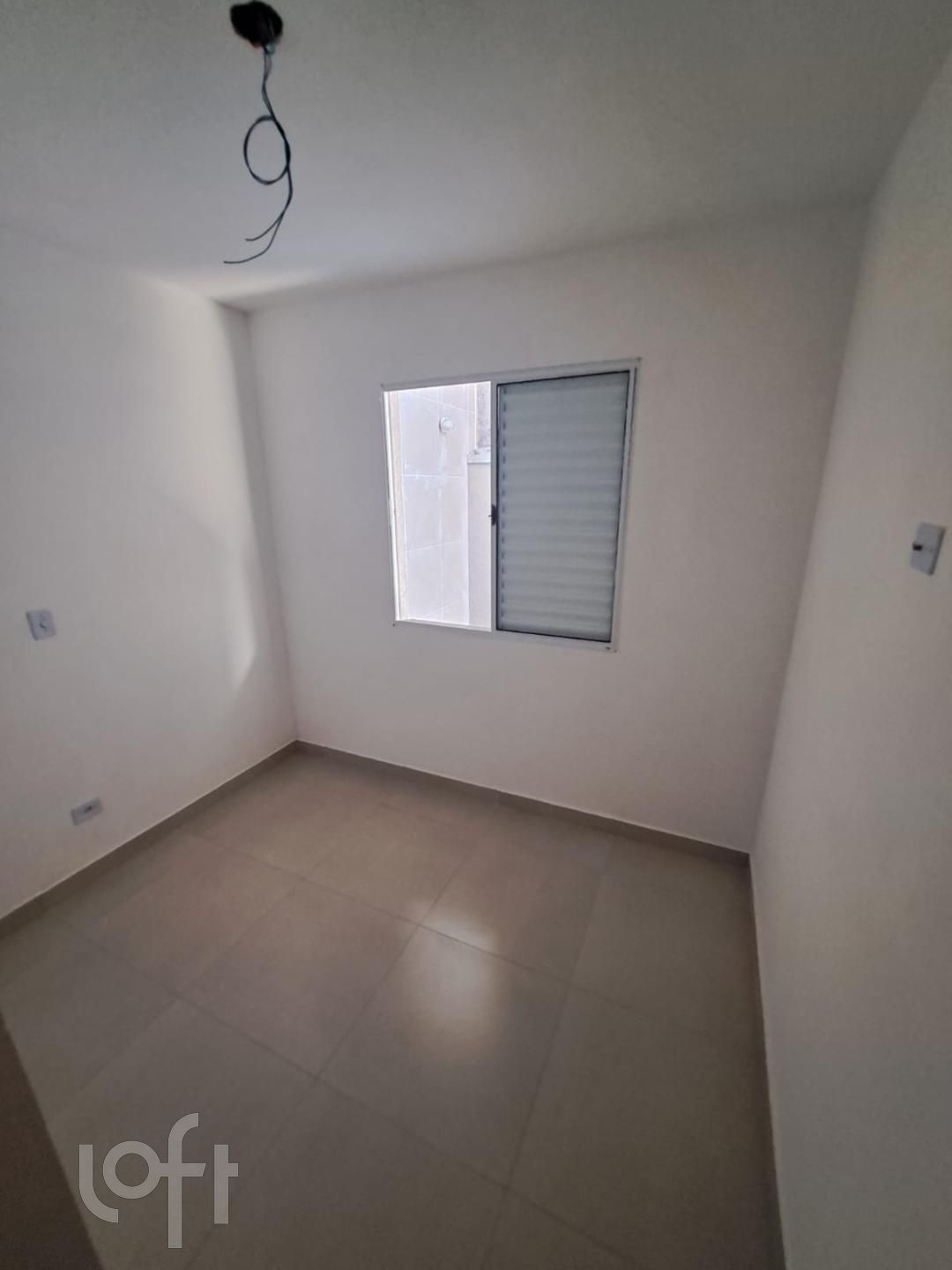 Apartamento à venda com 2 quartos, 40m² - Foto 2