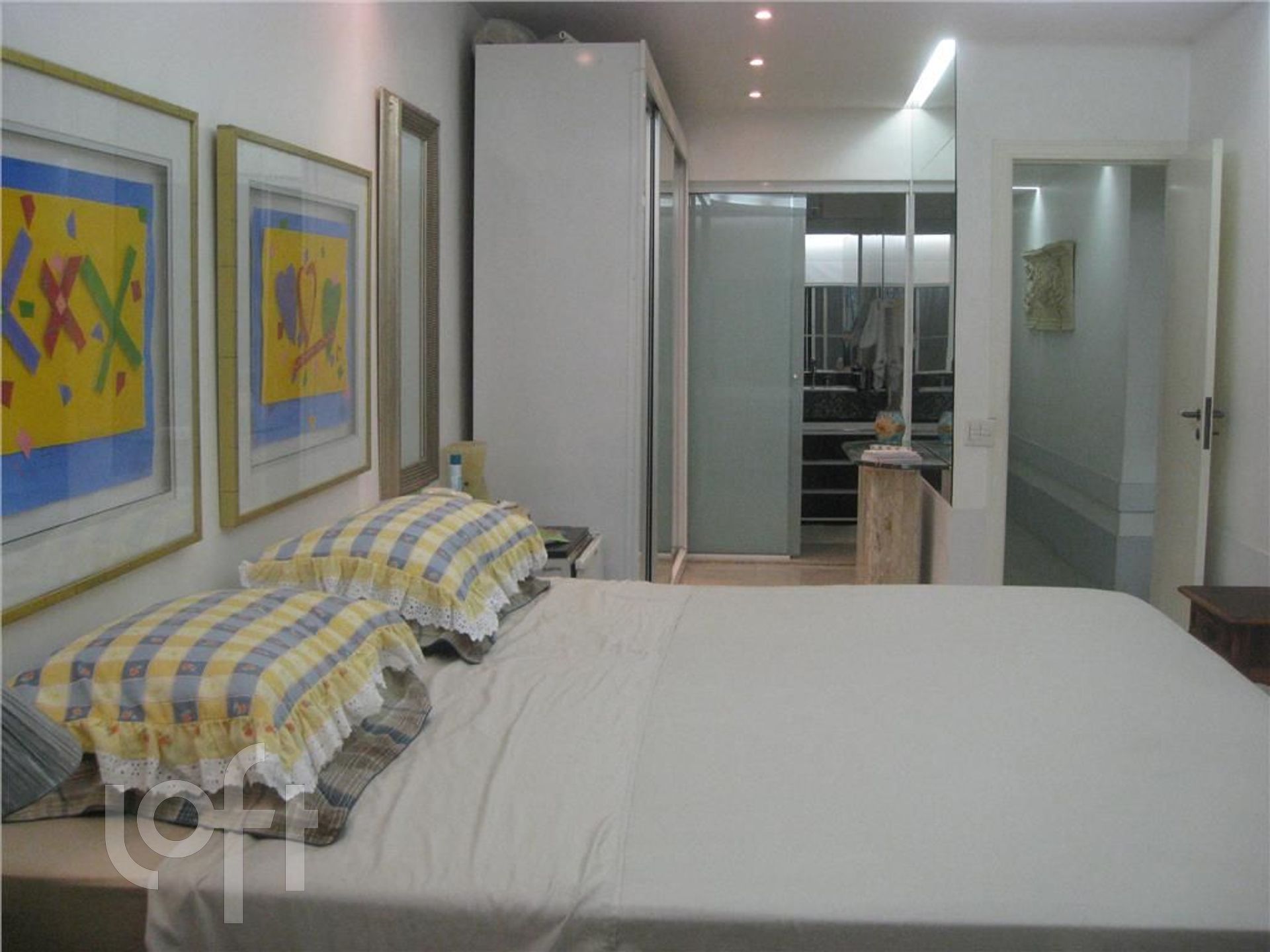 Apartamento à venda com 4 quartos, 188m² - Foto 7