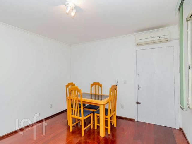 Apartamento com 88m², 3 dormitórios, 1 suíte, 1 vaga, Jardim Botânico em Porto Alegre