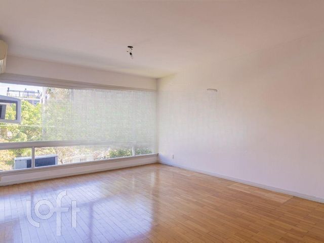 Apartamento com 122m², 3 dormitórios, 1 suíte, 1 vaga, Santana em Porto Alegre
