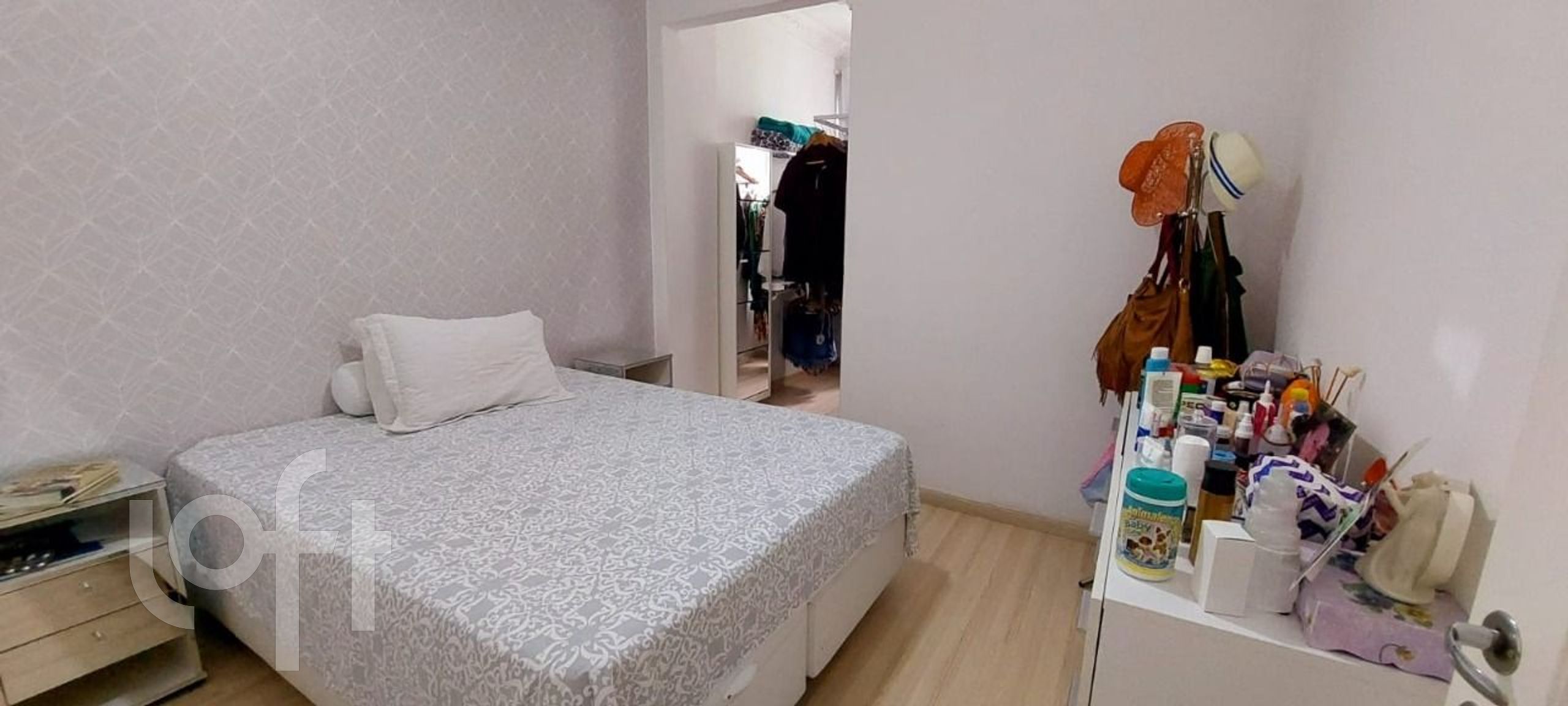 Apartamento à venda com 2 quartos, 70m² - Foto 12