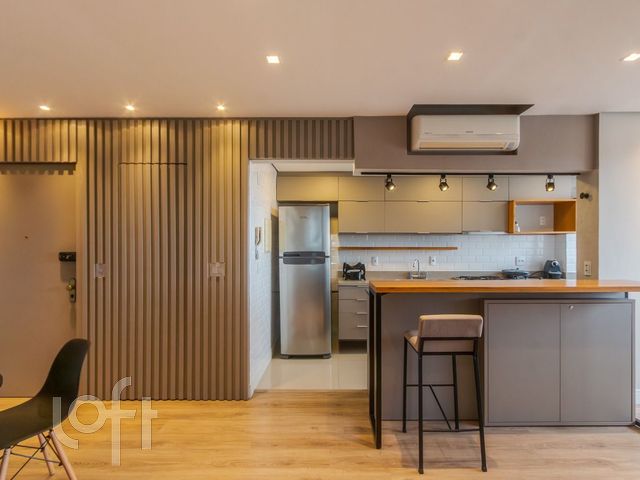 Apartamento com 61m², 2 dormitórios, 1 suíte, 1 vaga, Cidade Baixa em Porto Alegre