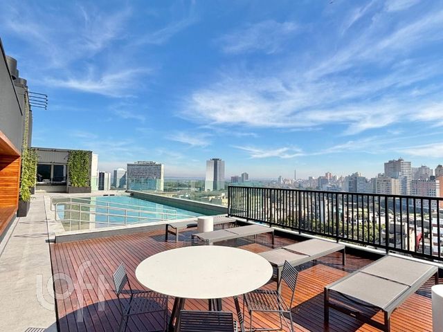 Apartamento com 90m², 3 dormitórios, 1 suíte, 2 vagas, Cidade Baixa em Porto Alegre