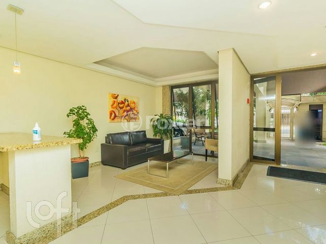 Apartamento com 81m², 2 dormitórios, 1 suíte, 1 vaga, Petrópolis em Porto Alegre