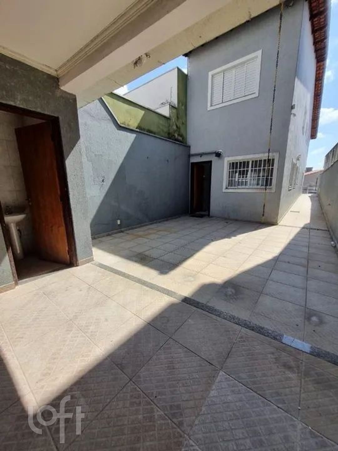 Casa à venda com 3 quartos, 220m² - Foto 8