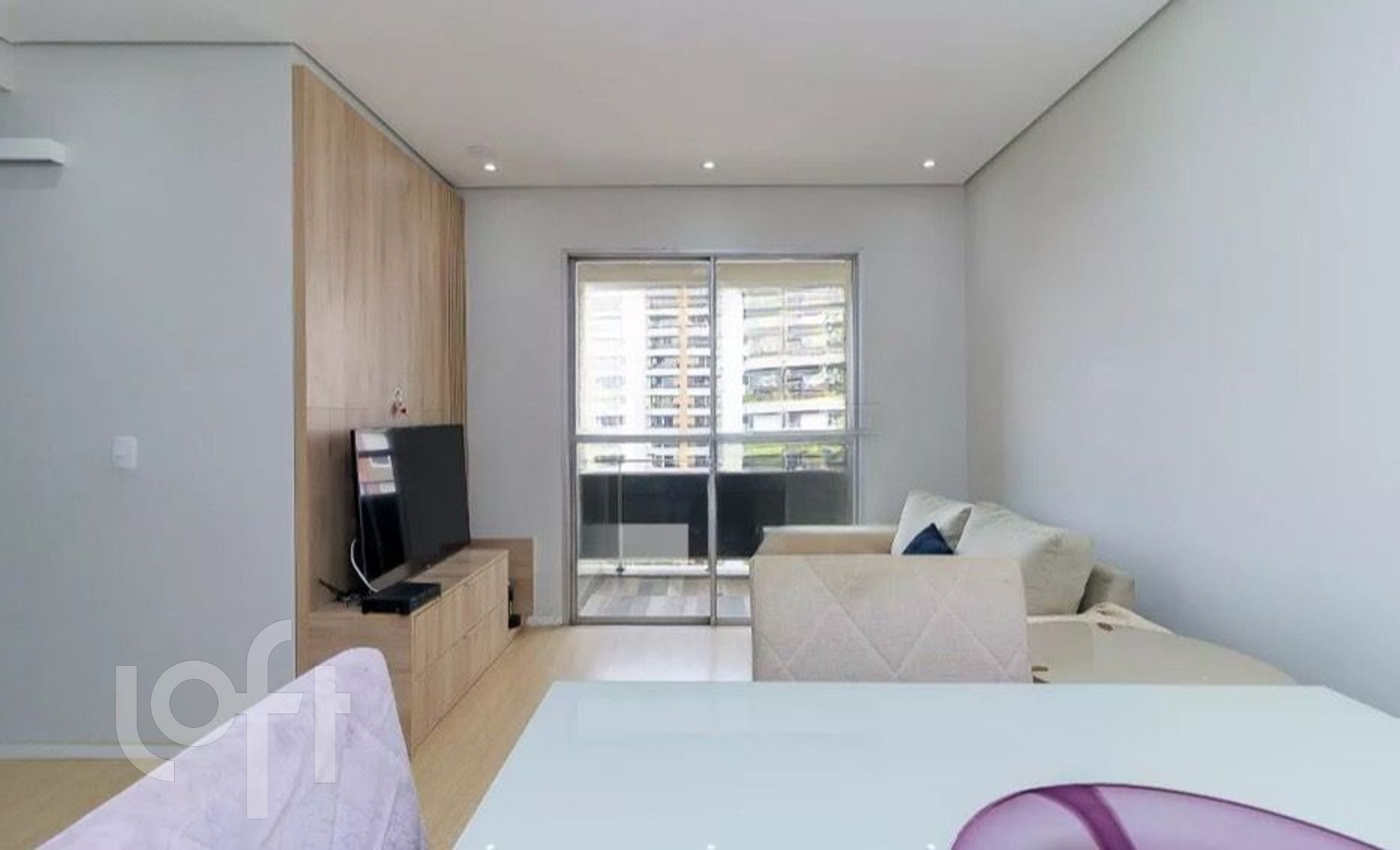 Apartamento à venda com 2 quartos, 84m² - Foto 1