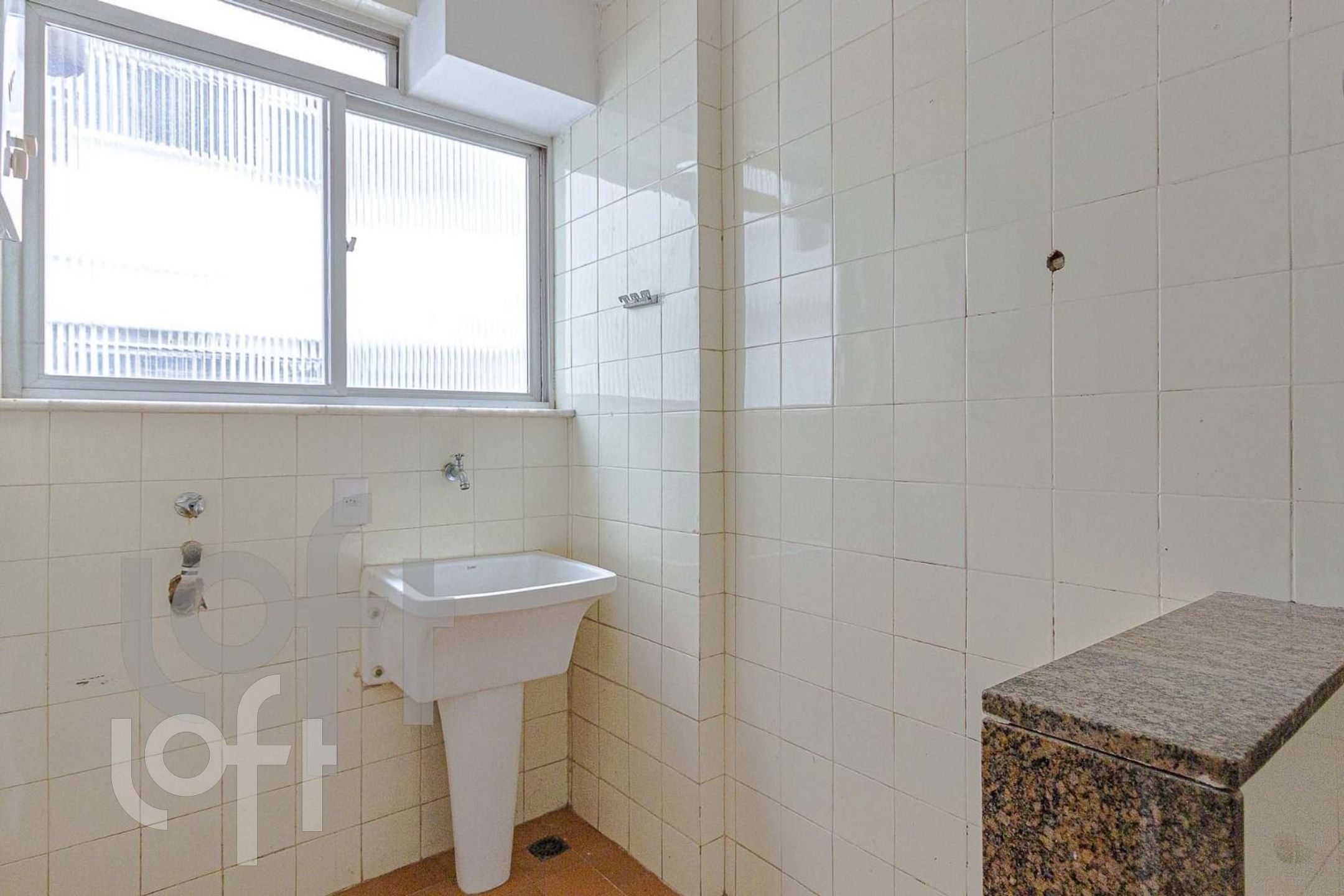 Apartamento à venda com 2 quartos, 77m² - Foto 11