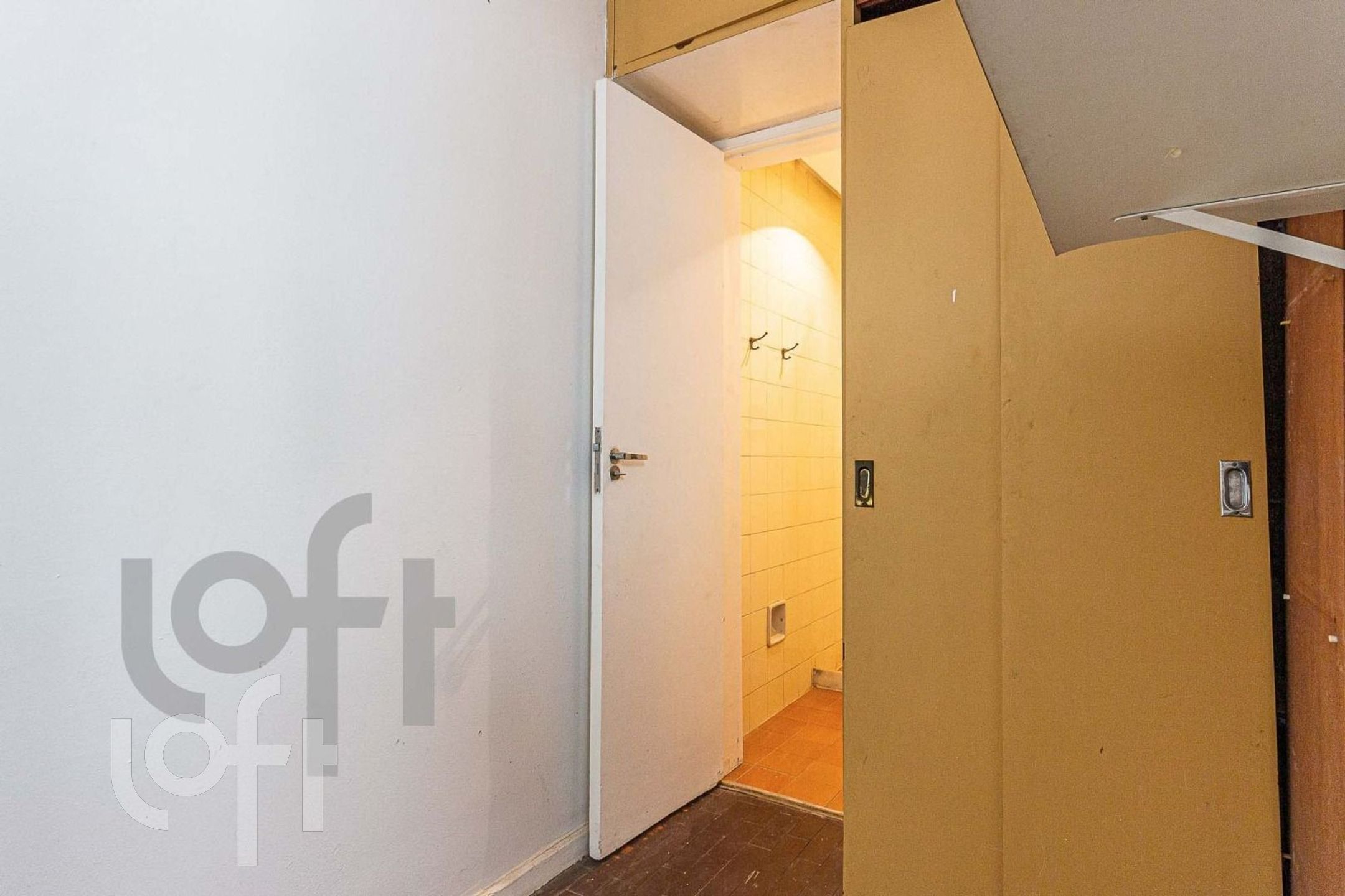 Apartamento à venda com 2 quartos, 77m² - Foto 14