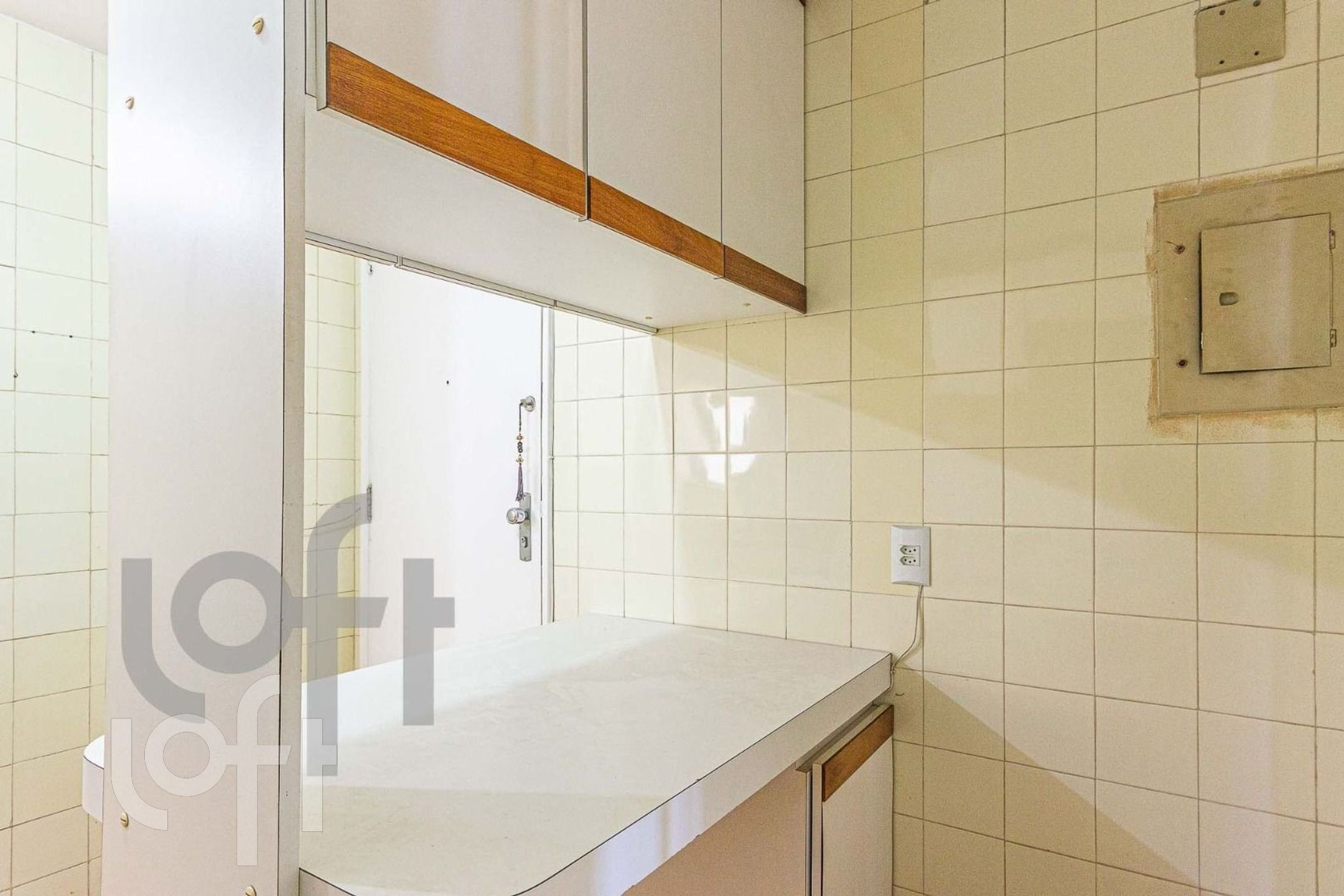 Apartamento à venda com 2 quartos, 77m² - Foto 12