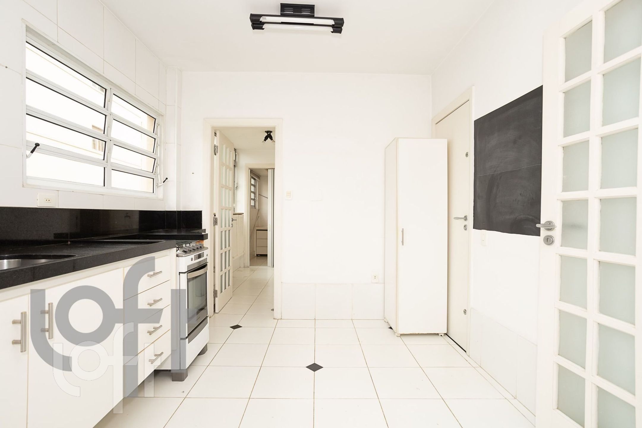 Apartamento à venda com 3 quartos, 143m² - Foto 25