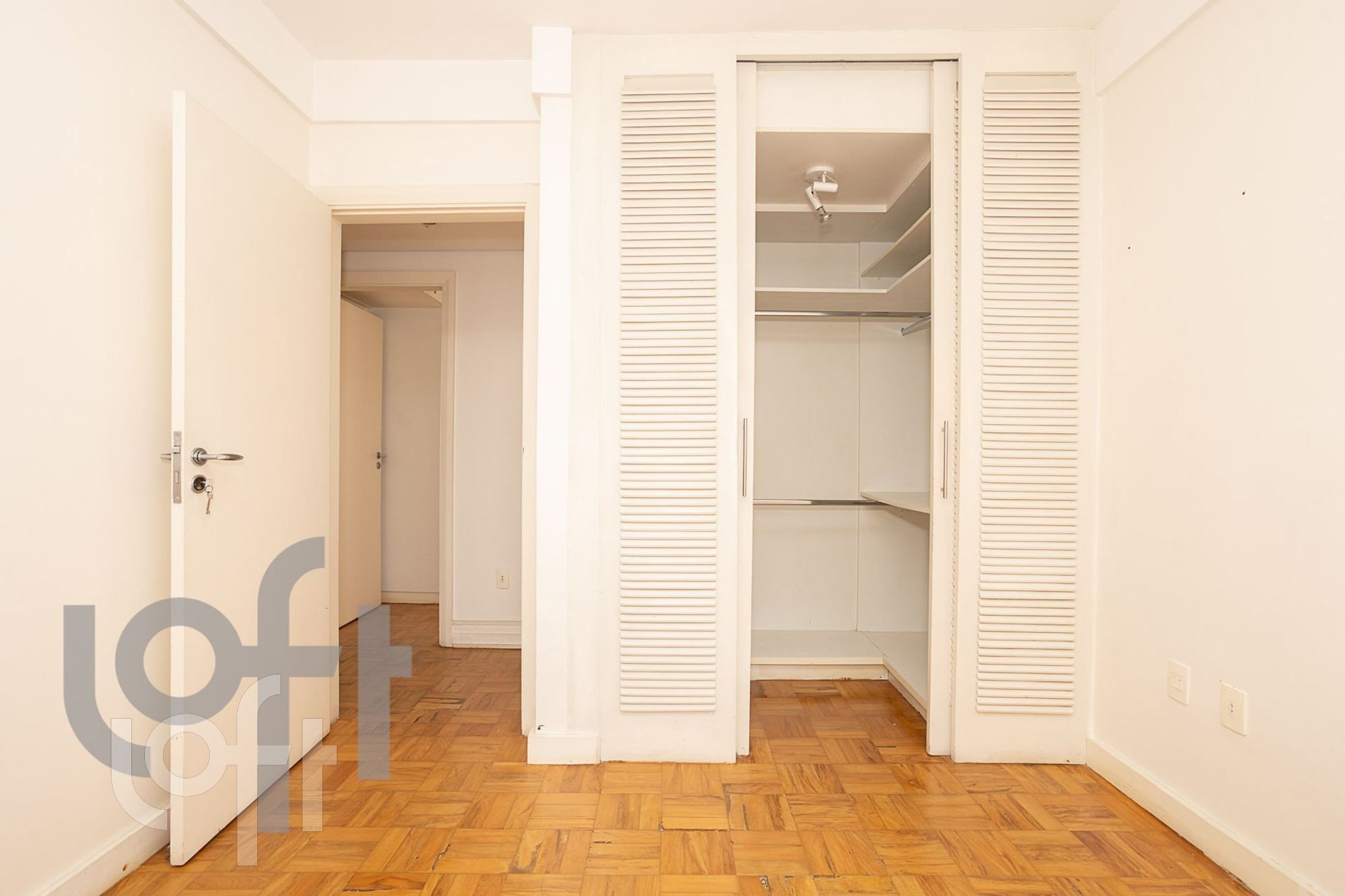 Apartamento à venda com 3 quartos, 143m² - Foto 10