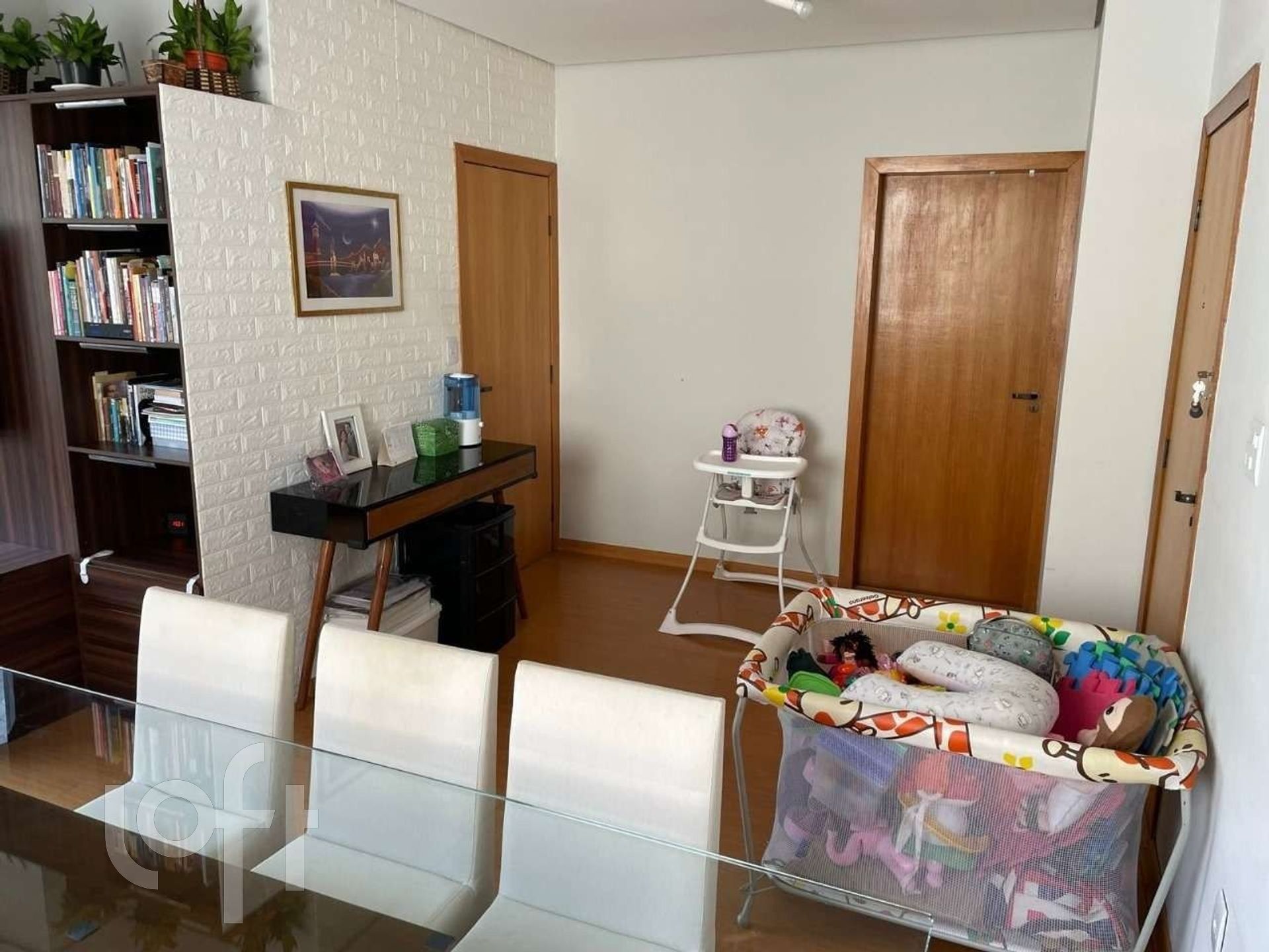 Apartamento à venda com 2 quartos, 85m² - Foto 3