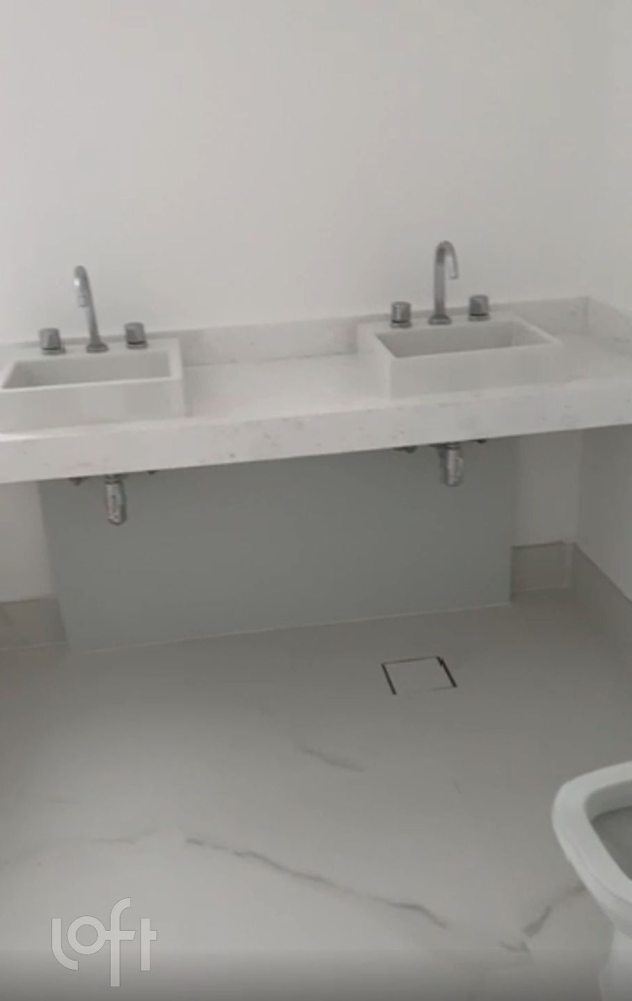 Apartamento à venda com 3 quartos, 244m² - Foto 12